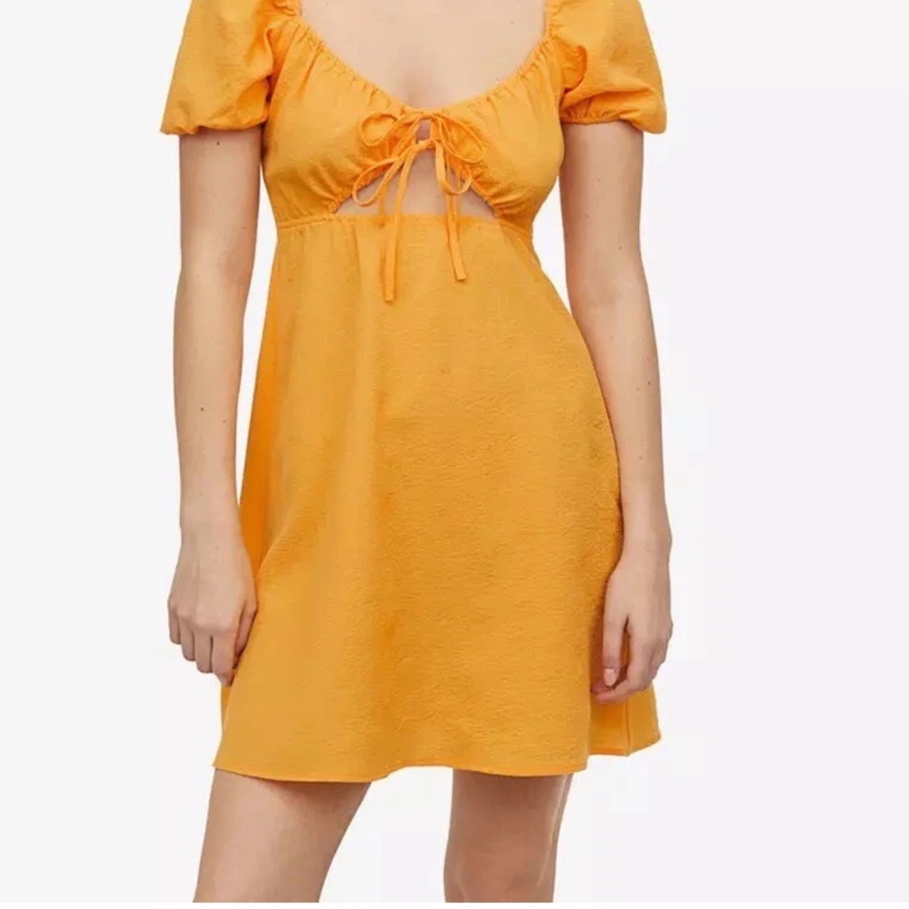 H&M Orange Puff Sleeve Dress